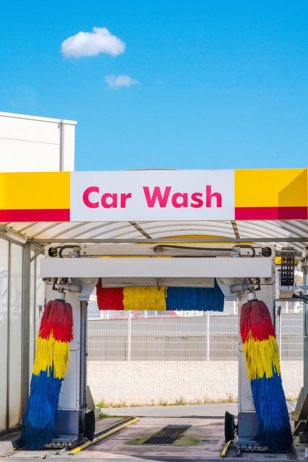 Les meilleurs conseils pour un nettoyage efficace de toiture en paca